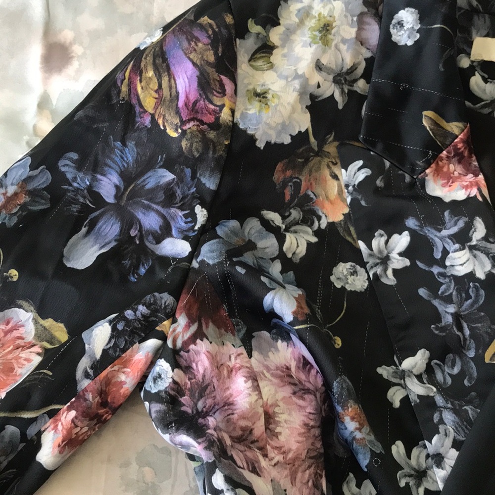 H&M floral blazer - Picture 6 of 8